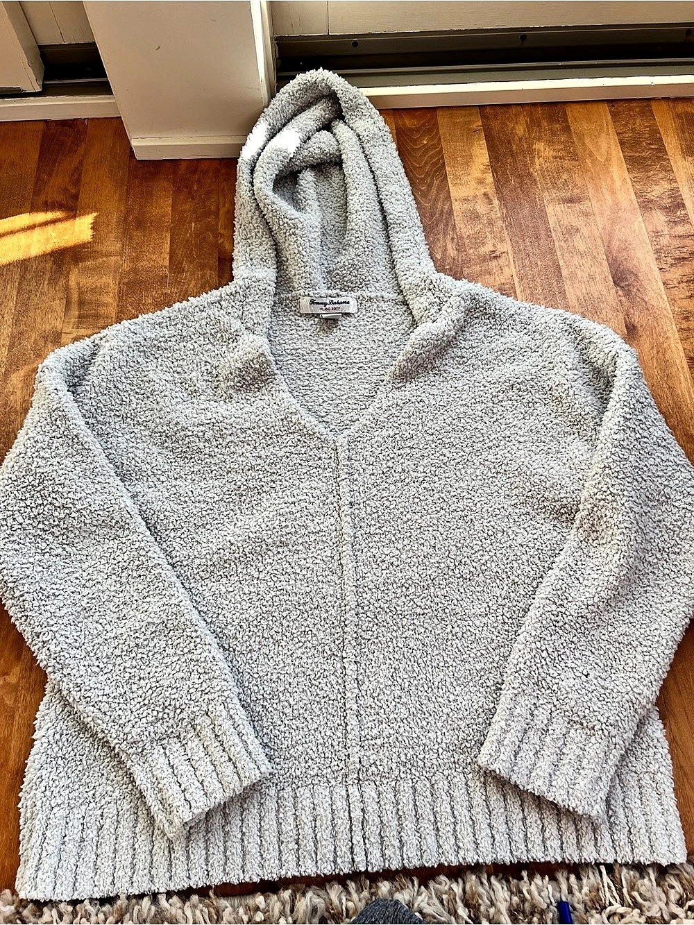 Tommy Bahama Island Soft V-Neck Hoodie Gray-small